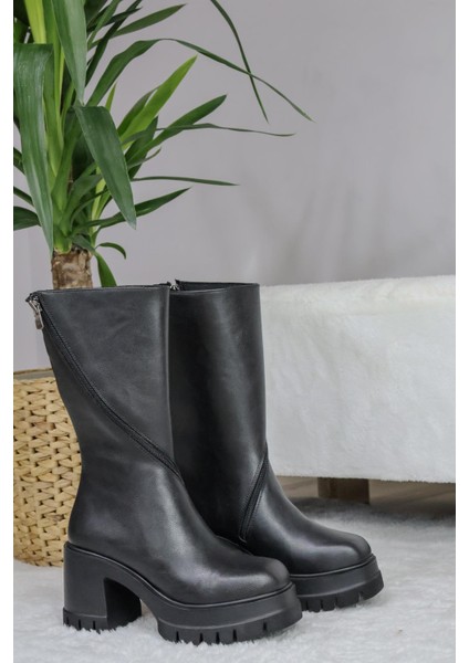 Kadın Liva Siyah Cilt Döner Fermuarlı Bot Siyah fırsatları