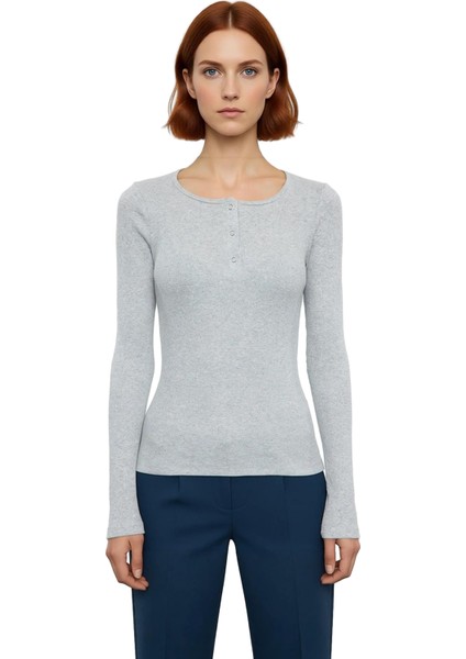 Kadın Moda Şık Regular Havuz Yaka Slim Kalıp Örme Çıtçıtlı Fitted Vücuda Oturan Fitilli Esnek Bluz fiyatları