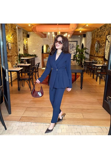 Kadın Yan Pileli Tasarım Ceket Pantolon Takım Elbise