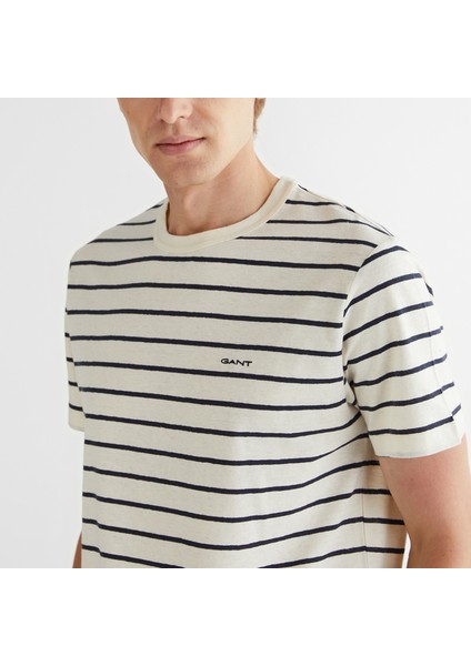 Erkek Krem Regular Fit Bisiklet Yaka Çizgili T-Shirt fırsatları