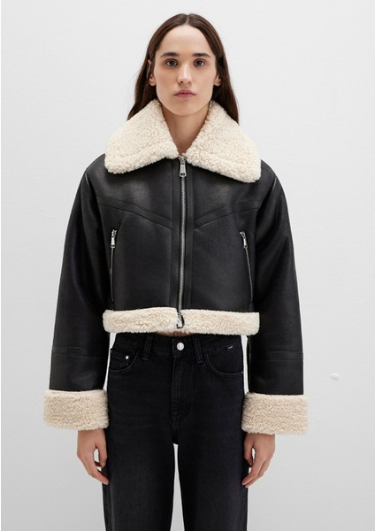 Suni Kürk Detaylı Siyah Suni Deri Ceket 1110462-900 modelleri