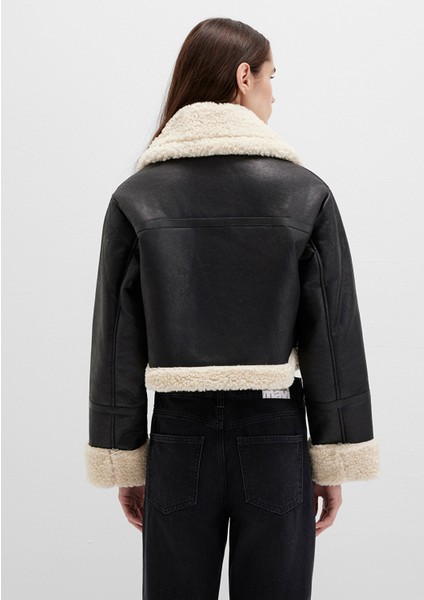 Suni Kürk Detaylı Siyah Suni Deri Ceket 1110462-900 fırsatları