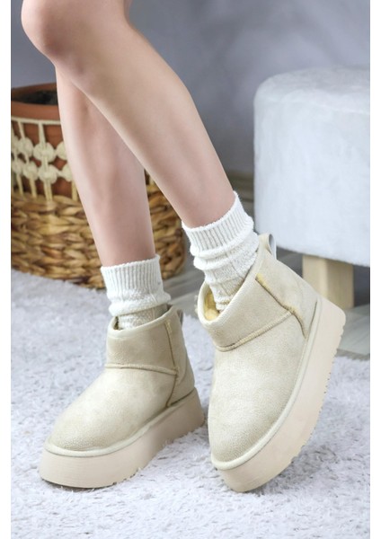 Kadın Pavro Süet Içi Kürklü Kalın Taban ( 4.5 cm ) Mini Kısa Bot Krem fiyatları