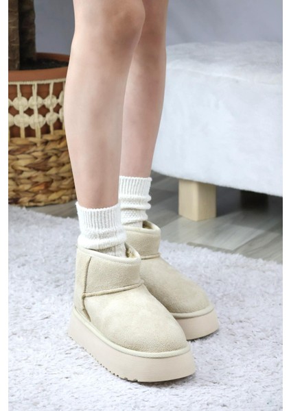 Kadın Pavro Süet Içi Kürklü Kalın Taban ( 4.5 cm ) Mini Kısa Bot Krem modelleri