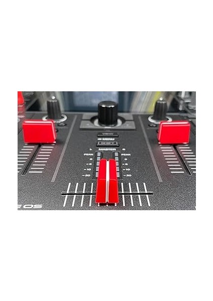 Techtools Chroma Caps Lite Pack (Red) | Chroma Caps Lite Paketi: 6x Super Knobs, 3x Fader Pro, 1x Magvel Fader Pro fırsatları