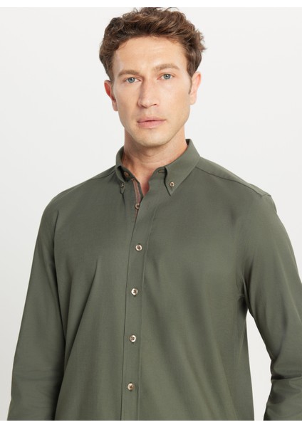 Slim Fit Düğmeli Yaka Haki Erkek Gömlek ACE020261467_HAK fırsatları