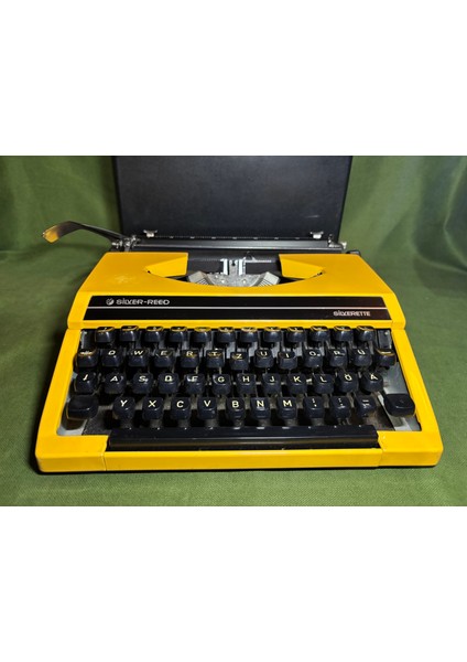 Silver Reed Silverette Çantalı Daktilo - Sorunsuz Çalışır Durumda modelleri