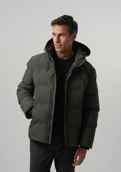 Jordan Erkek Mont Kapüşonlu Su Itici Rüzgar Geçirmez Reflektör Detaylı Erkek Mont