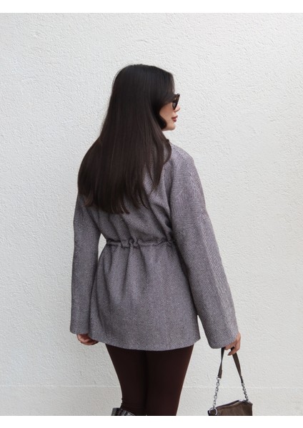 Balıksırtı Bel Ayarlanabilir Kısa Kaban modelleri