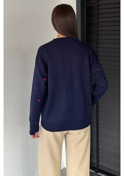 Kadın Kalp Nakışlı Triko Hırka (S-M-L Uyumludur) P-00018885 fırsatları