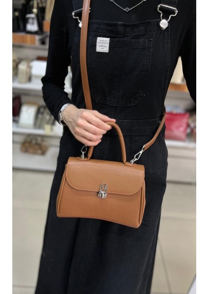 67-8131 Kadın Omuz ve Kol Çanta-Taba