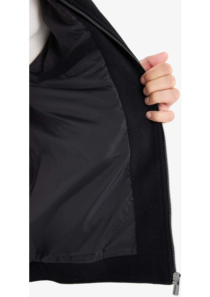 Slim Fit Dar Kesim Polo Yaka Astarlı Fermuarlı Cepli Kışlık Mont F0461AX25AU indirimleri