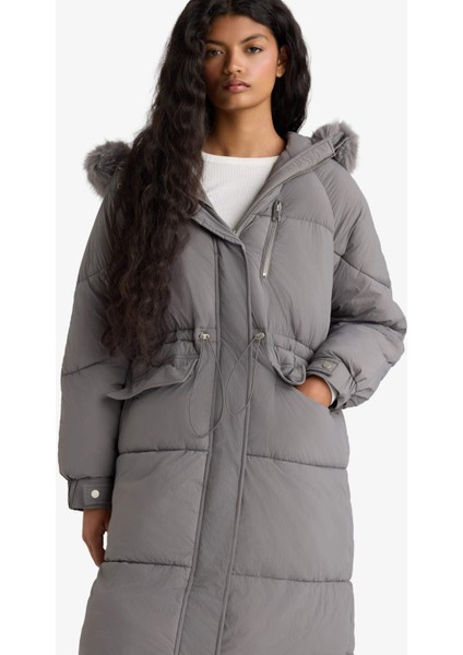 Su Geçirmez Regular Fit Kapüşonlu Fermuarlı Parka F2965AX25WN fırsatları