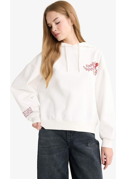 Oversize Geniş Kalıp Kapüşonlu Sırt Baskılı Sweatshirt G3878AX25WN fırsatları