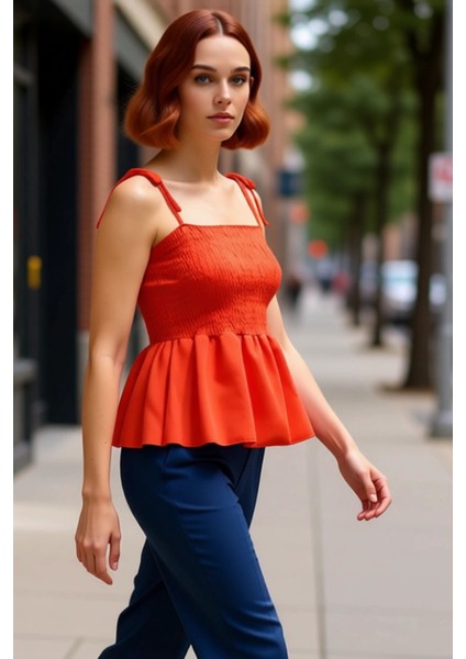 Kadın Pamuklu Peplum Bluz Zarif Askıları ve Rahat Kesimiyle Günlük Şıklık Kaliteli Şık Rahat modelleri