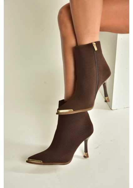 V820200504 Kahverengi Kumaş Ince Topuklu Sivri Burunlu Yarım Bot modelleri