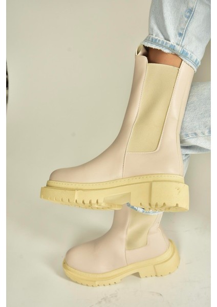 V652649009 Bej Lastik Detaylı Kalın Tabanlı Kadın Bot