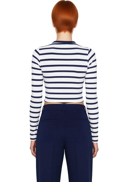 Kadın Moda Şık Üst Giyim Crop Bisiklet Yaka Slim Kalıp Örme Viskoz Yumuşak Kumaşlı Fitted Esnek Bluz modelleri