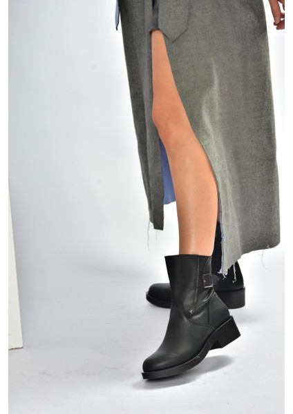 V674121309 Siyah Alçak Topuklu Içi Tüylü Kadın Bot indirimleri