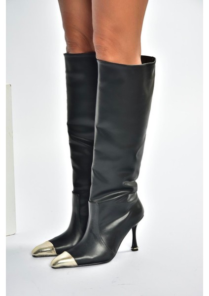 V752574109 Siyah Ince Topuklu Kadın Çizme fırsatları
