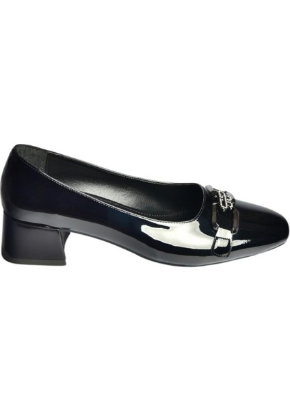 V250632308 Siyah Rugan Kalın Alçak Topuklu Kadın Ayakkabı