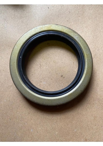 Hyundai Starex Arka Teker Iç Keçe 65*92*13