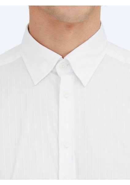 Beyaz Çizgili Regular Fit Dokuma Spor Pamuk Karışımlı Gömlek fırsatları