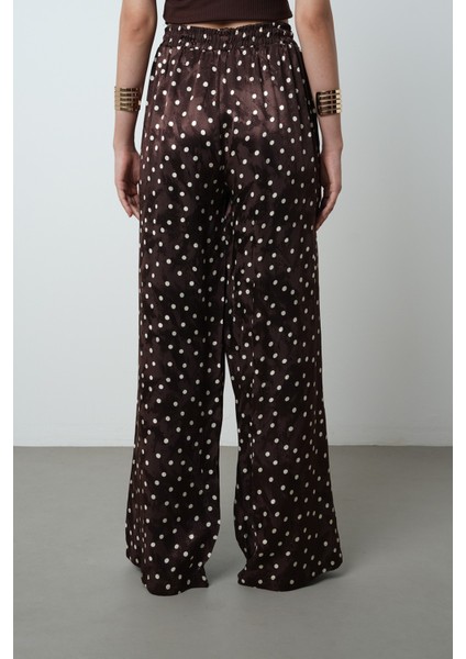 Kadın Puantiye Desenli Kahverengi Jakarlı Bol Paça Desenli Pantolon fırsatları