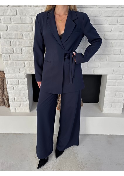 Kadın Yandan Bağlamalı Ikili Kuşaklı Blazer Ceket Pantolon Takım
