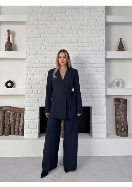 Kadın Yandan Bağlamalı Ikili Kuşaklı Blazer Ceket Pantolon Takım