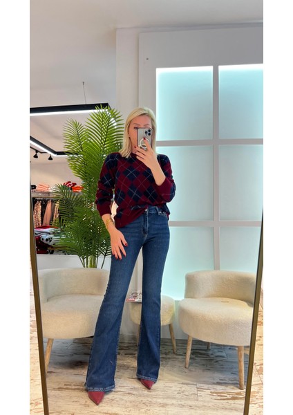 Premium Kalite Yumoş Dokulu Baklava Desen Kazak