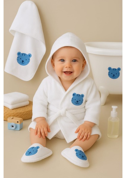 Erkek Bebek %100 Pamuklu Naturel Sevimli Aslan Bornoz Takımı 0-2 Yaş Bebek Hediyesi BBK1105