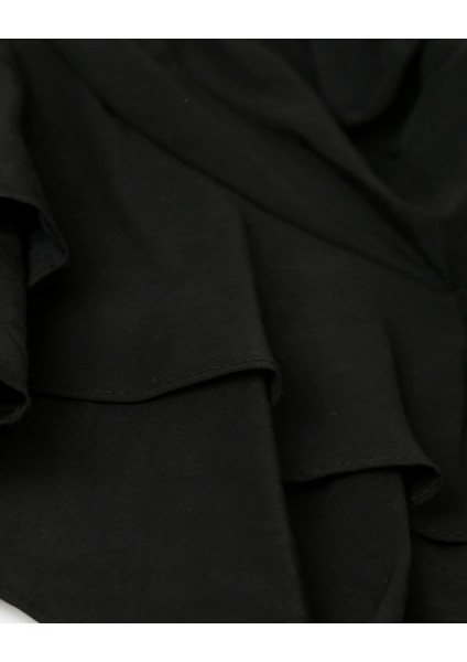 Isla Mini Dokuma Şortlu Etek modelleri