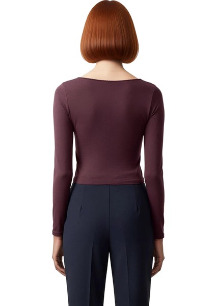 Kadın Moda Şık Crop Kruvaze Yaka Slim Kalıp Örme Derin Yaka Dantel Detaylı Kol Pamuklu Esnek Bluz modelleri