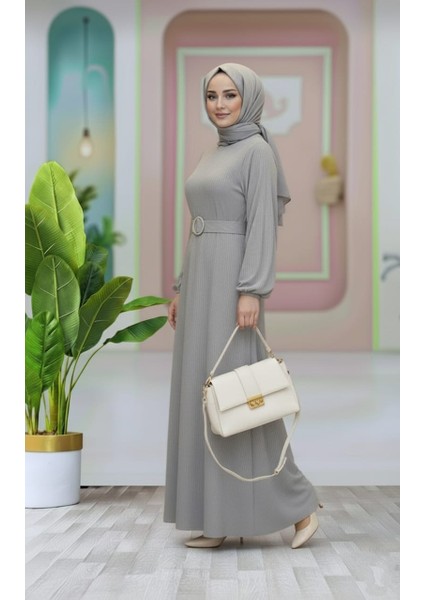 Kemer Detaylı Lastik Kollu Uzun Tesettür Elbise