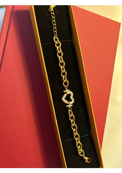 Çelik Gold Ortası Taşlı Kalp Bileklik Hediyelik modelleri