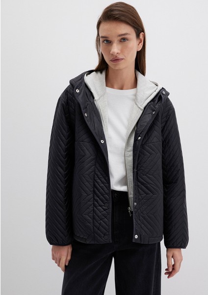 Kapüşonlu Kapitone Siyah Ceket 1110460-900 fiyatları