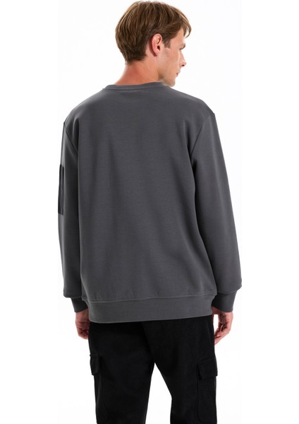 Bisiklet Yaka Düz Antrasit Erkek Sweatshırt J5WM-SWT7390 indirimleri