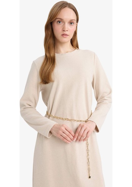 Regular Fit Bisiklet Yaka Uzun Kollu Kemerli Maxi Elbise G1885AX25WN modelleri