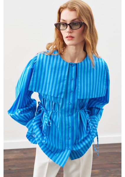 Geniş Yakalı Kuşaklı Gömlek Mavi Çizgili modelleri