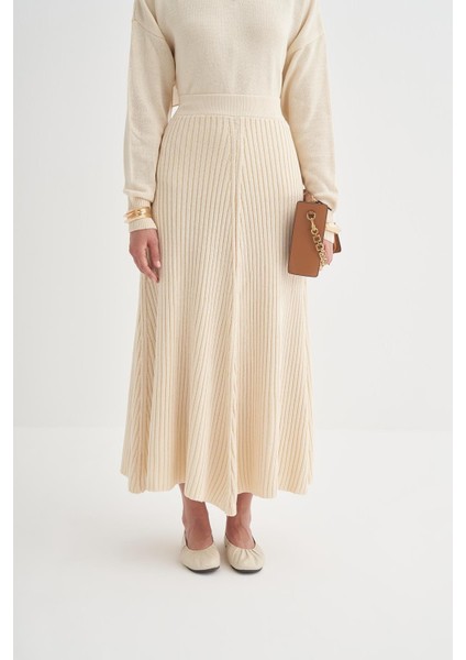 Fitilli Triko Etekli Takım Krem modelleri