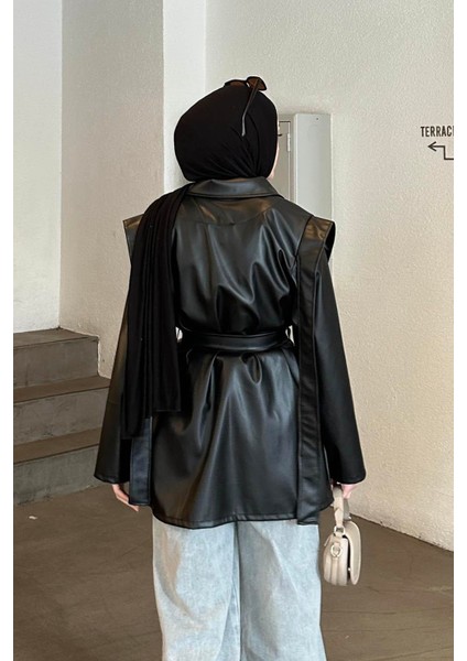 Kruvaze Yaka Kuşaklı Deri Ceket Siyah fırsatları