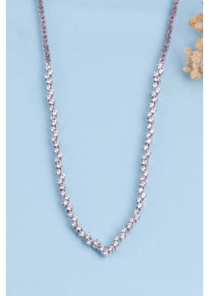 Pırlanta Montür Rodyum Kaplama 4 Tırnaklı Su Yolu Gümüş Kolye fırsatları