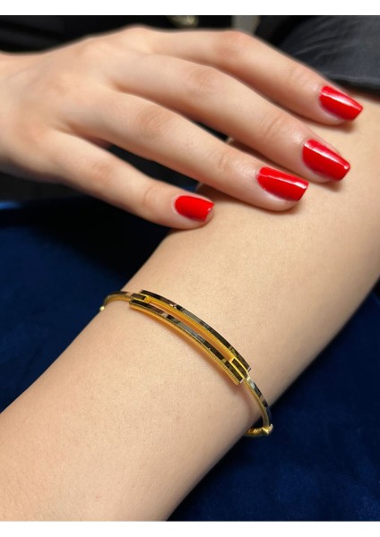 7 gr (Gram) Oluklu Ajda Desenli Iki Sıralı Kaburga Kelepcee 22 Ayar Altın