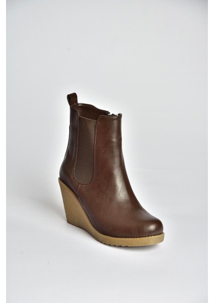 V361197009 Kahverengi Dolgu Topuklu Kadın Bot