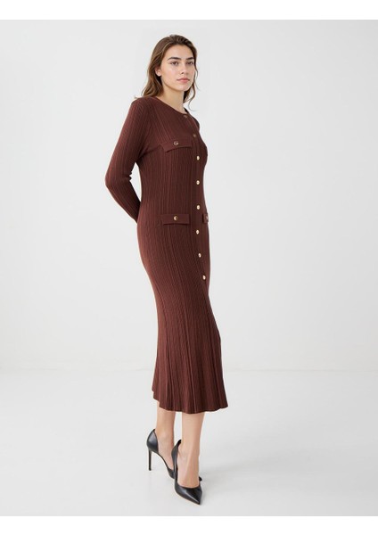 Kahverengi Dar Kesim Bisiklet Yaka Midi Triko Elbise modelleri