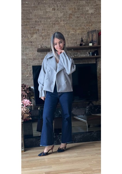 Premium Kalite Kadın Kısa Kaşe Kaban | Trend Oversize Muadil Model