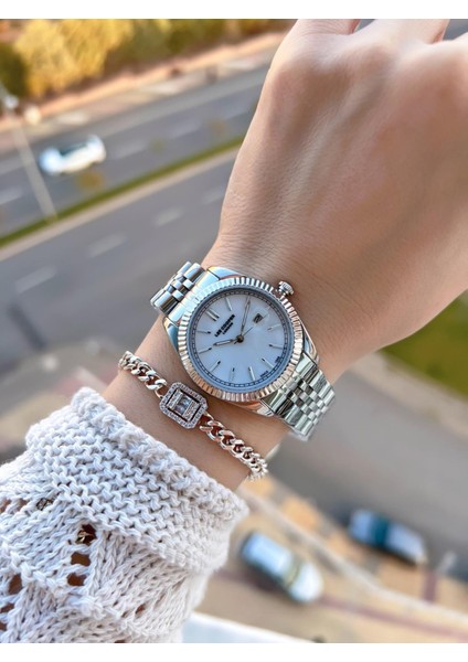 Çelik Kordonlu 3 Atm Suya Dayanıklı 2 Yıl Garantili Kadın Kol Saati BC.08210.320 fiyatları