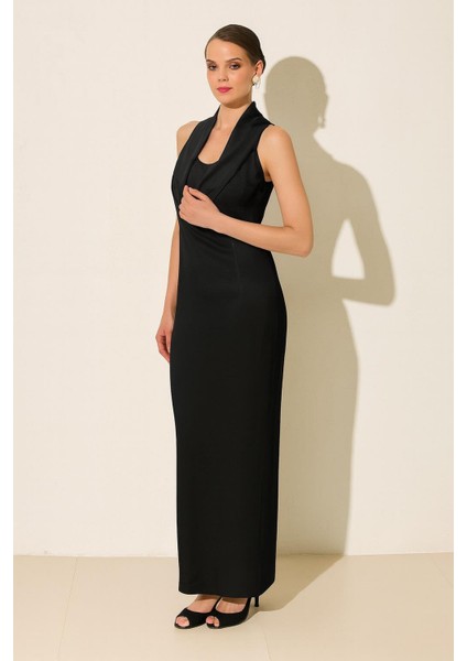 Siyah Yaka Detaylı Kolsuz Tam Kalıp Rahat Kesim Elbise fiyatları