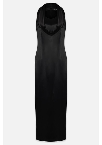 Siyah Yaka Detaylı Kolsuz Tam Kalıp Rahat Kesim Elbise